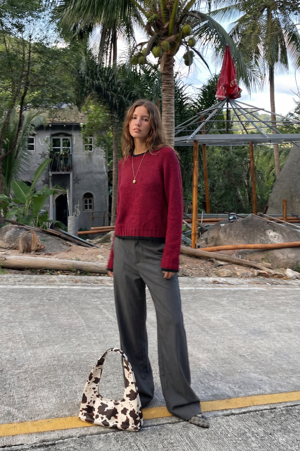 RED CONTRAST KNIT SWEATER