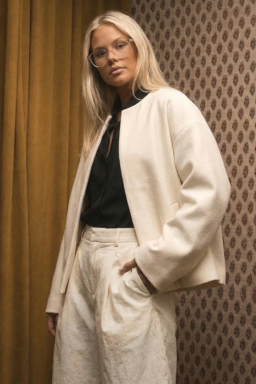Floreya Minimal Oversized Jacket