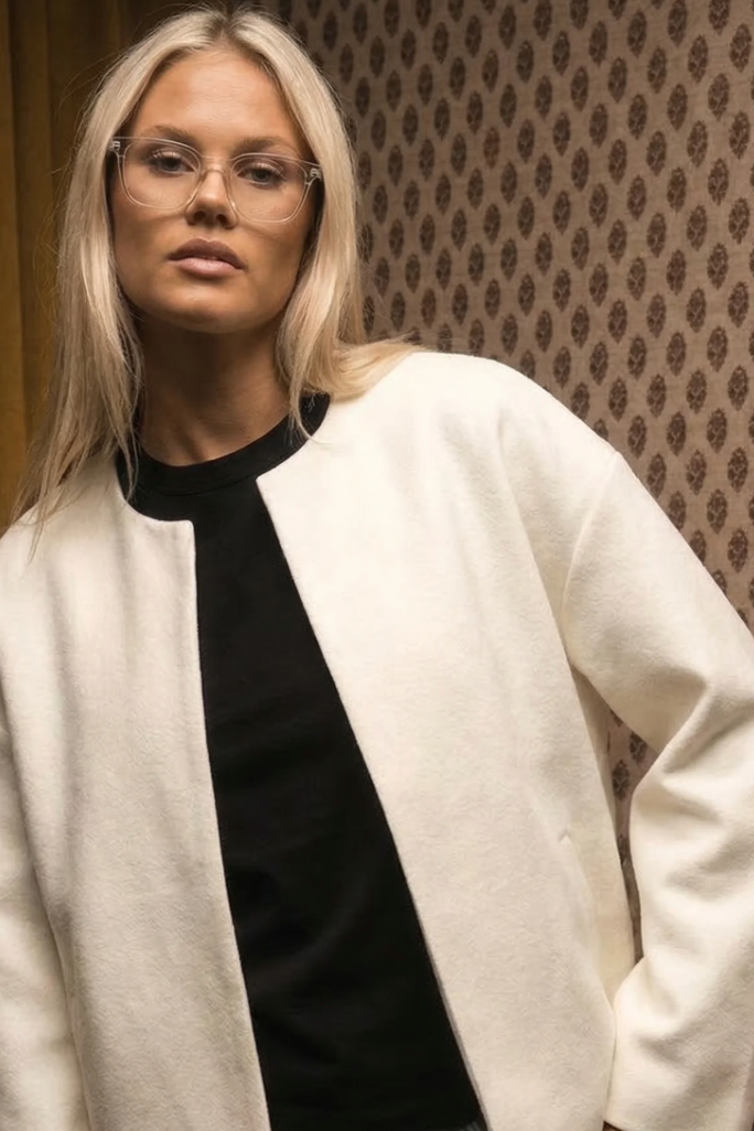 Floreya Minimal Oversized Jacket