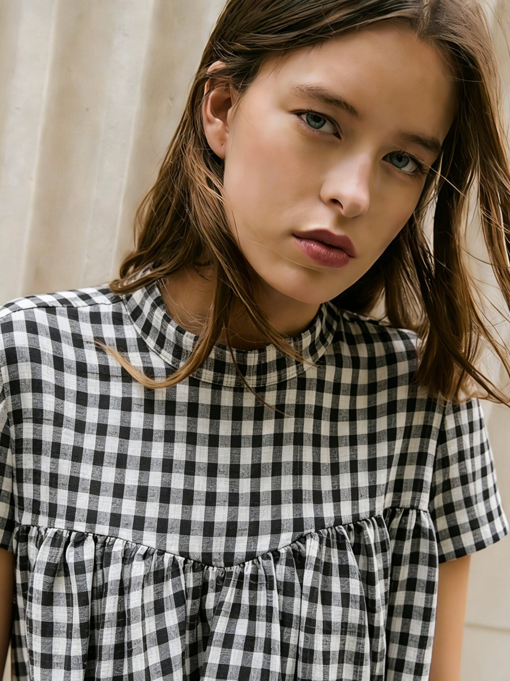 Floreya Gingham Puff Short Sleeve Top - billede 5